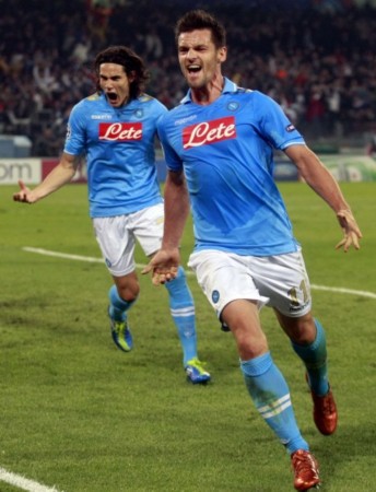 富豪插手舆 富豪插手舆